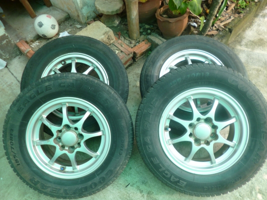 ขายแม๊กขอบ 13 นิ้ว พร้อมยาง 185/70/13