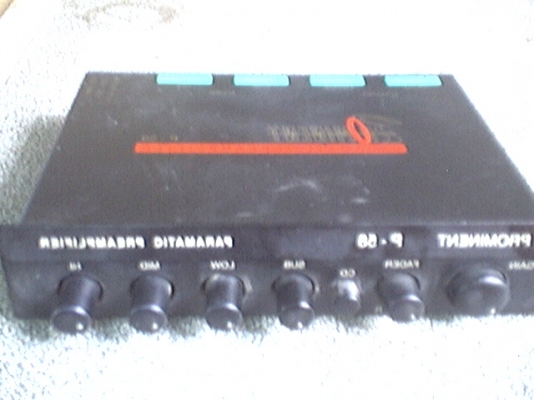 ขายปรีแอมป์ติดรถยนต์PARAMATIC