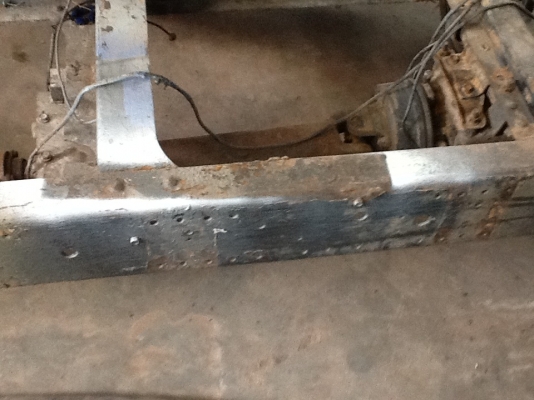 ขายด่วนNPR59LU5M เครื่อง 4bd1 115hpยาว4.3เมตรทะเบียน 30กย 57