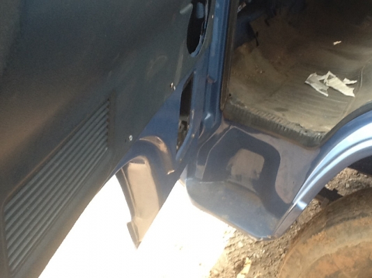 ขายด่วนNPR59LU5M เครื่อง 4bd1 115hpยาว4.3เมตรทะเบียน 30กย 57