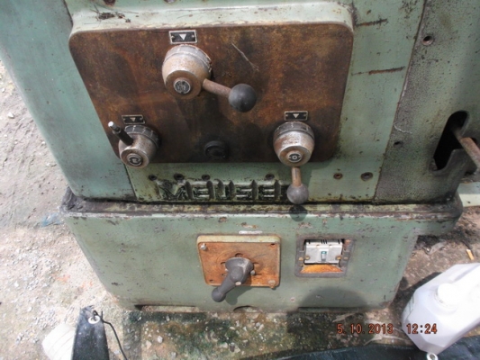 ขายเครื่องกลึงขนาด 12 ฟุต ตามสภาพ