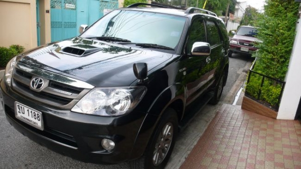 Toyota Fortuner 3.0  4WD ปี'07