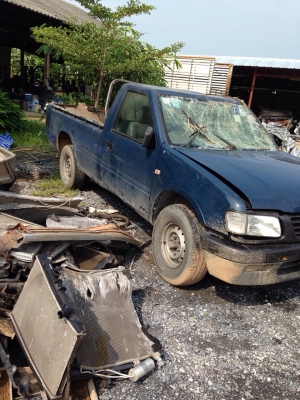 ขายซาก อีซูซุตอนเดียว ขายซาก อีซูซุตอนเดียว