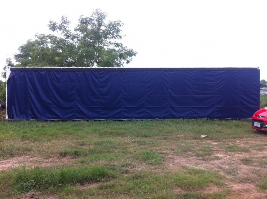 ขายตู้คอนเทนเนอร์ ผ้าใบเปิดข้าง พึ่งต่อเสร็จยังไม่ได้ใช้ พื้นไม้ สภาพดีไม่มีพุ ลงสีกันสนิมไว้แล้ว ขนาดตู้40"