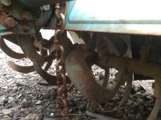 รถไถนานั่งขับหรือรถพรวนดินนั่งขับ Mitsubishi D1300 1เพลา 14แรง