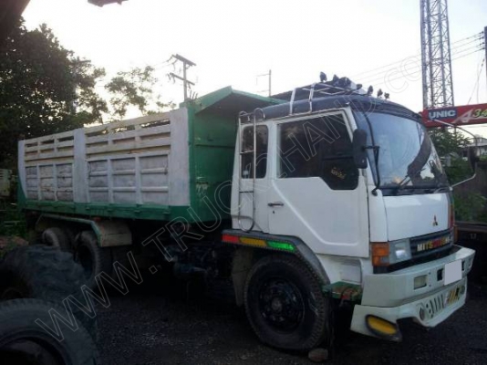 รถบรรทุกดั๊ม 10 ล้อ 2 เพลายี่ห้อ MITSUBISHI รุ่น FM527M รถบรรทุกดั๊ม 10 ล้อ 2 เพลายี่ห้อ MITSUBISHI รุ่น FM527M