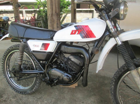 ขาย YAMAHA DT 100 พร้อมเล่มทะเบียน