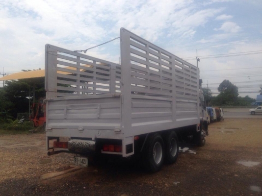 ISUZU 195 แรง ปี46 สิบล้อเพลาเดียว ISUZU 195 แรง ปี46 สิบล้อเพลาเดียว