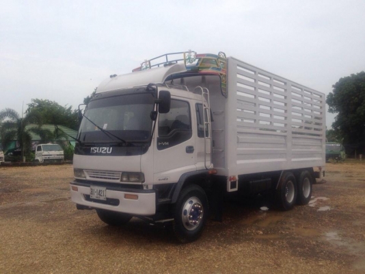 ISUZU 195 แรง ปี46 สิบล้อเพลาเดียว ISUZU 195 แรง ปี46 สิบล้อเพลาเดียว