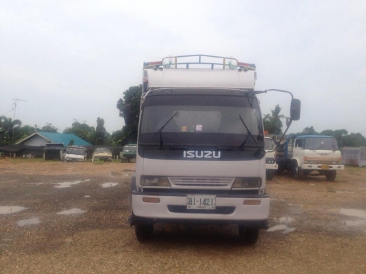 ISUZU 195 แรง ปี46 สิบล้อเพลาเดียว ISUZU 195 แรง ปี46 สิบล้อเพลาเดียว