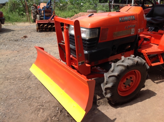 ปัญญาแทรคเตอร์มาแล้ว...จัดมาให้ครับ คูโบต้า L3408ใบมีดตราช้าง โรตาลี่ตราช้างRX163 เล่มทะเบียนพร้อม