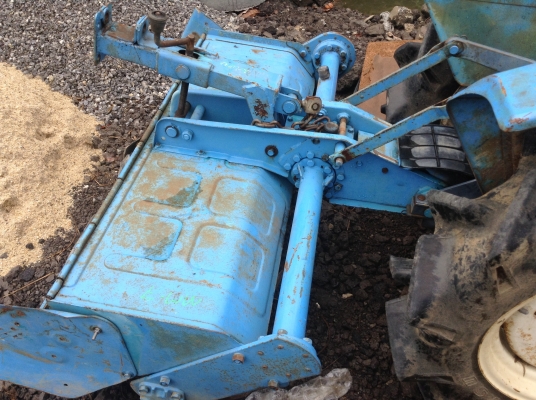 รถไถนานั่งขับหรือรถพรวนดินนั่งขับ Mitsubishi D1500VFD 2เพลา 4WD