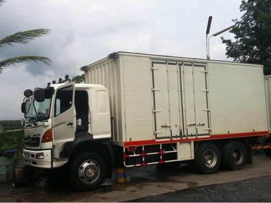 รถพ่วง HINO MEGA 320 แรง ตู้บรรทุกแม่ลูก