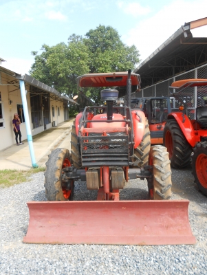 คูโบต้า M7040 อุปกรณ์พร้อม เดิมๆ ราคาถูก