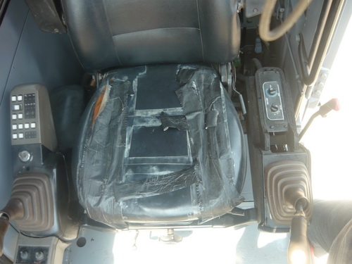 โปรสุดคุ้ม รถขุด Hitachi EX200-2-1283 รถเก่านอก นำเข้าจากญี่ปุ่น เพียง 1.4 ล้าน โปรสุดคุ้ม รถขุด Hitachi EX200-2-1283 รถเก่านอก นำเข้าจากญี่ปุ่น เพียง 1.4 ล้าน