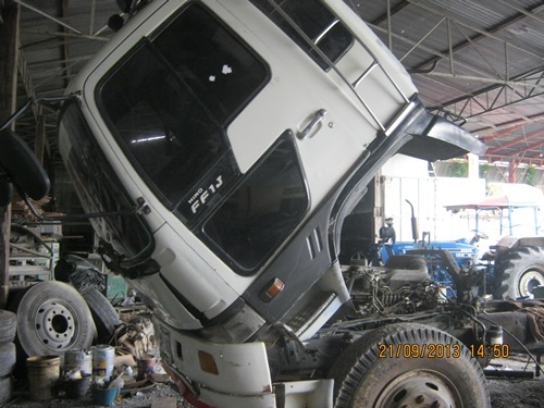 ขายรถบรรทุกหกล้อดั้มฮีโน่FF1J เครื่อง JO8C-II เครื่องแน่นดี