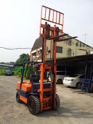 FORKLIFT TOYOTA  5FD30  3 ตัน ดีเซล เกียร์อัตโนมัติ ยกสูง 3.0 mm. งาสไลดฺ