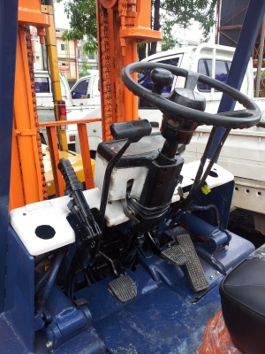 FORKLIFT TOYOTA  5FD30  3 ตัน ดีเซล เกียร์อัตโนมัติ ยกสูง 3.0 mm. งาสไลดฺ