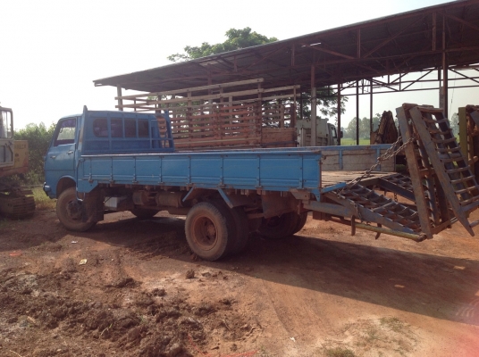 ISUZU 100 แรงฝาดำ พร้อมหางขึ้นรถเกี่วข้าว ภาษีเต็ม