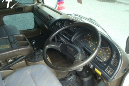ขายรถบรรทุกหกล้อดั้มISUZU DECA210แรงม้า(6HH1) กระบะยาว 3.80 เมตรกว้าง 2.40 เมตร ยาง 8.25 ขอบ 16นิ้วส