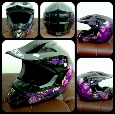 หมวกถูกๆ หลายสไตล์ Giant Superbike Shop