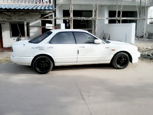 ขาย/แลก นิสสัน พรีเซียร์ เครื่องแห้งๆ แอร์เย็น ไฟฟ้าทั้งคัน cd แอร์ดิจิตอล เครื่องเงียบ