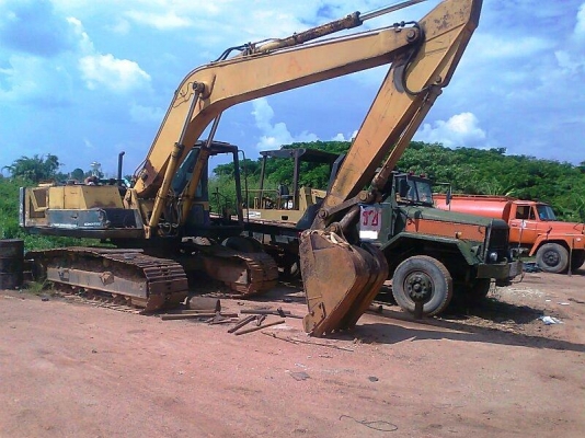 KOMATSU PC200-3 S/N 31137 เครื่องดี ปั้มดี โซ่ดี แรงขุดดี ทำงานไว ไม่มีร้อน.