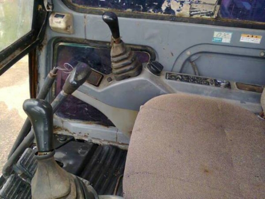 รถแบคโฮ KOBALCO รุ่น SK100VS รถห้างแท้