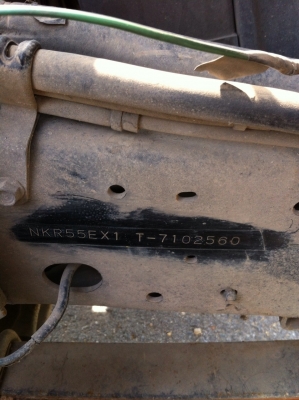 ขายรถบรรทุก ISUZU. 4 ล้อ. รถสภาพพร้อมใช้. คัสซีสวยตลอดแนว. เดิมๆ. ติดต่อ  คุณเบียร์ 087-8238885.   087-786-4923