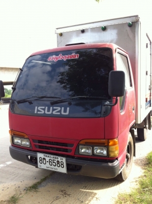 ขายรถบรรทุก ISUZU. 4 ล้อ. รถสภาพพร้อมใช้. คัสซีสวยตลอดแนว. เดิมๆ. ติดต่อ  คุณเบียร์ 087-8238885.   087-786-4923