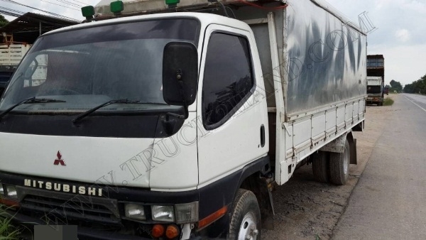 รถบรรทุก 6 ล้อ MITSUBISHI รถบรรทุก 6 ล้อ MITSUBISHI