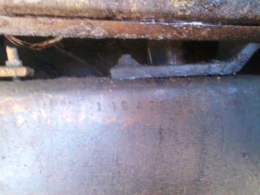 รถน้ำ ISUZU 120 hp มีเกียร์กลาง จุน้ำได้ถึง 6,000 ลิตร เครื่องดี ปั้มดี มีทะเบียนครบ