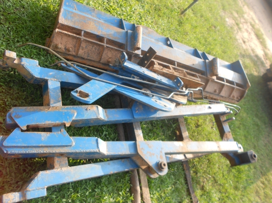 ขายตามสภาพ ชุดดันหน้าของ TTลำนาลายอุปกรณ์ครบ ใส่รถเภาเดียว