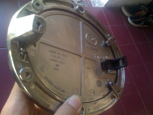 *ขาย ฝาปิดถังน้ำมันแต่ง OEM for MAZDA3 5dr made in USA