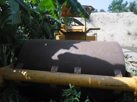 ขายรถบดแบบสั่น SAKAI SV91D 2 เพลาเอกสารทะเบียนเครื่องดีปั้มแรง