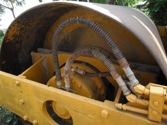 ขายรถบดแบบสั่น SAKAI SV91D 2 เพลาเอกสารทะเบียนเครื่องดีปั้มแรง