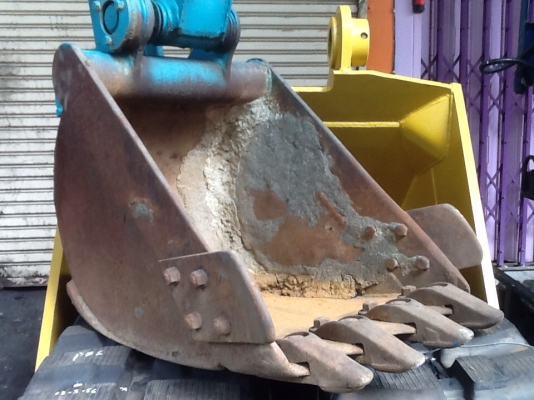 ขายรถขุด แบคโฮ KOMATSU PC 45-1E (เครื่องดำ+ปั้มนิ้ว) เก่านอกจากญี่ปุ่นแท้ๆ สภาพเดิมๆ สวยทั้งคัน ใช้งานได้ปรกติ