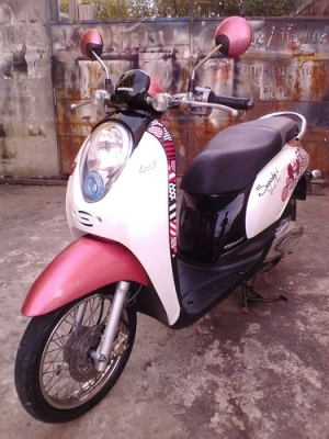ขาย Scoopy-i หัวฉีดประหยัดน้ำมัน สวยๆราคาเร้าๆครับ