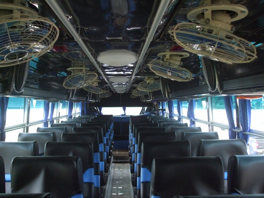 รถบัสพัดลม 12 เมตร Benz สีเขียวดำ