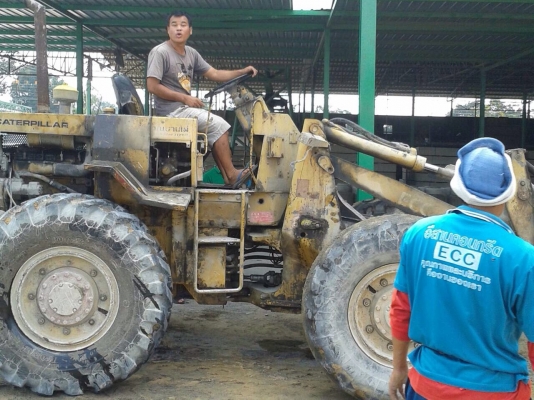 ขายรถตักล้อยาง CAT 910 เครื่อง 45 V บอดี้ 40 Y สภาพดี พร้อมใช้งาน ราคาต่อรองได้ ขายรถตักล้อยาง CAT 910 เครื่อง 45 V บอดี้ 40 Y สภาพดี พร้อมใช้งาน ราคาต่อรองได้