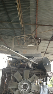 ขายประตู isuzu DECA