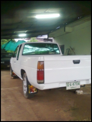 ปิ๊กอัพ นิสสัน Big M ปี 95