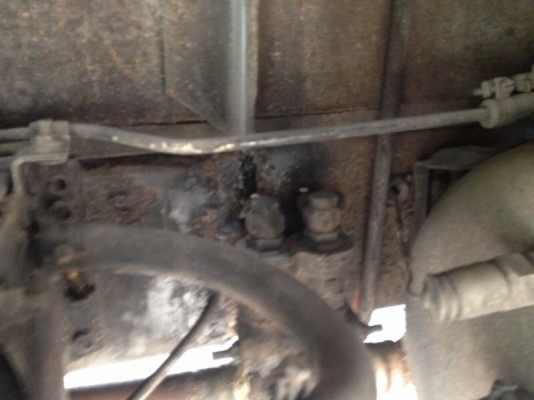 รถฮีโน่ 6 ล้อ KM777  117 แรงม้า ( ราคา  280,000 บาท. !! ) สนใจติดต่อ 081 - 6079515   ( ราคา  280,000 บาท. !! )