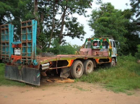 รถบรรุทก 10 ล้อ บรรทุกรถเกียวข้าว รถบรรุทก 10 ล้อ บรรทุกรถเกียวข้าว