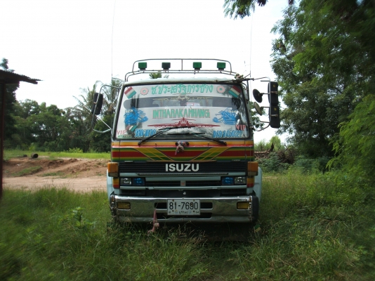 รถบรรุทก 10 ล้อ บรรทุกรถเกียวข้าว