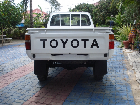 ขายโตโยต้าln 106แท้ รุ่นนำเข้า ตอนเดียว  ปี 38