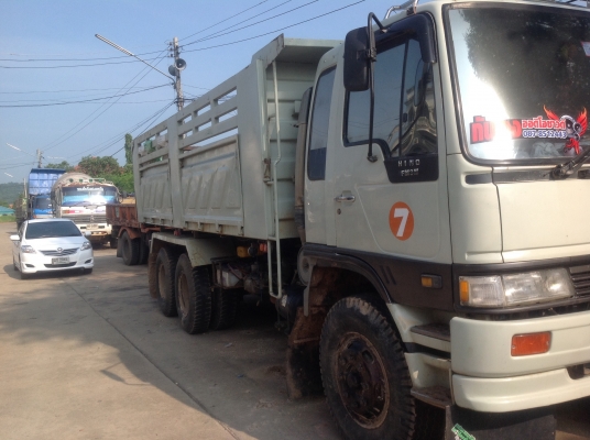 ขายสิบล้อฮีโน่ ขายสิบล้อฮีโน่