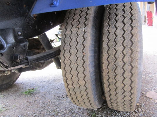 ขายรถ6ล้อ ปี53 NHS 4WD เครื่อง4jb1เกียร์โฟร์ยิงไฟฟ้ามีเกียร์โลว์-ไฮ