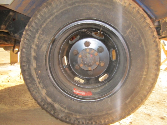 ขายรถ6ล้อ ปี53 NHS 4WD เครื่อง4jb1เกียร์โฟร์ยิงไฟฟ้ามีเกียร์โลว์-ไฮ