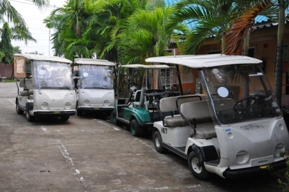 ขายรถกอล์ฟHITACHI เครื่องยนต์ สภาพสวยเดิมจากญี่ปุ่นยังไม่เคยใช้ในไทย 48,000 เท่านั้น!!